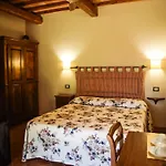 Lantgård La Vecchia Quercia *